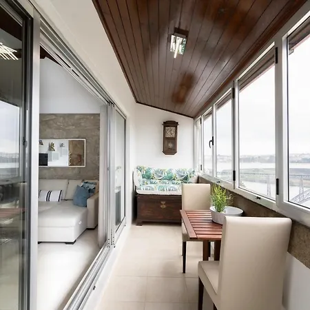 Apartment Trendy Flats - Instaworthy River View By Host Wise