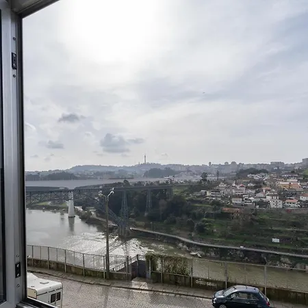 Trendy Flats - Instaworthy River View By Host Wise * Porto