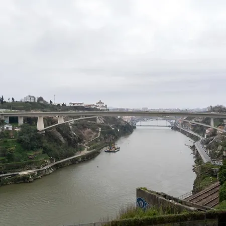 Trendy Flats - Instaworthy River View By Host Wise Апартаменты Порту